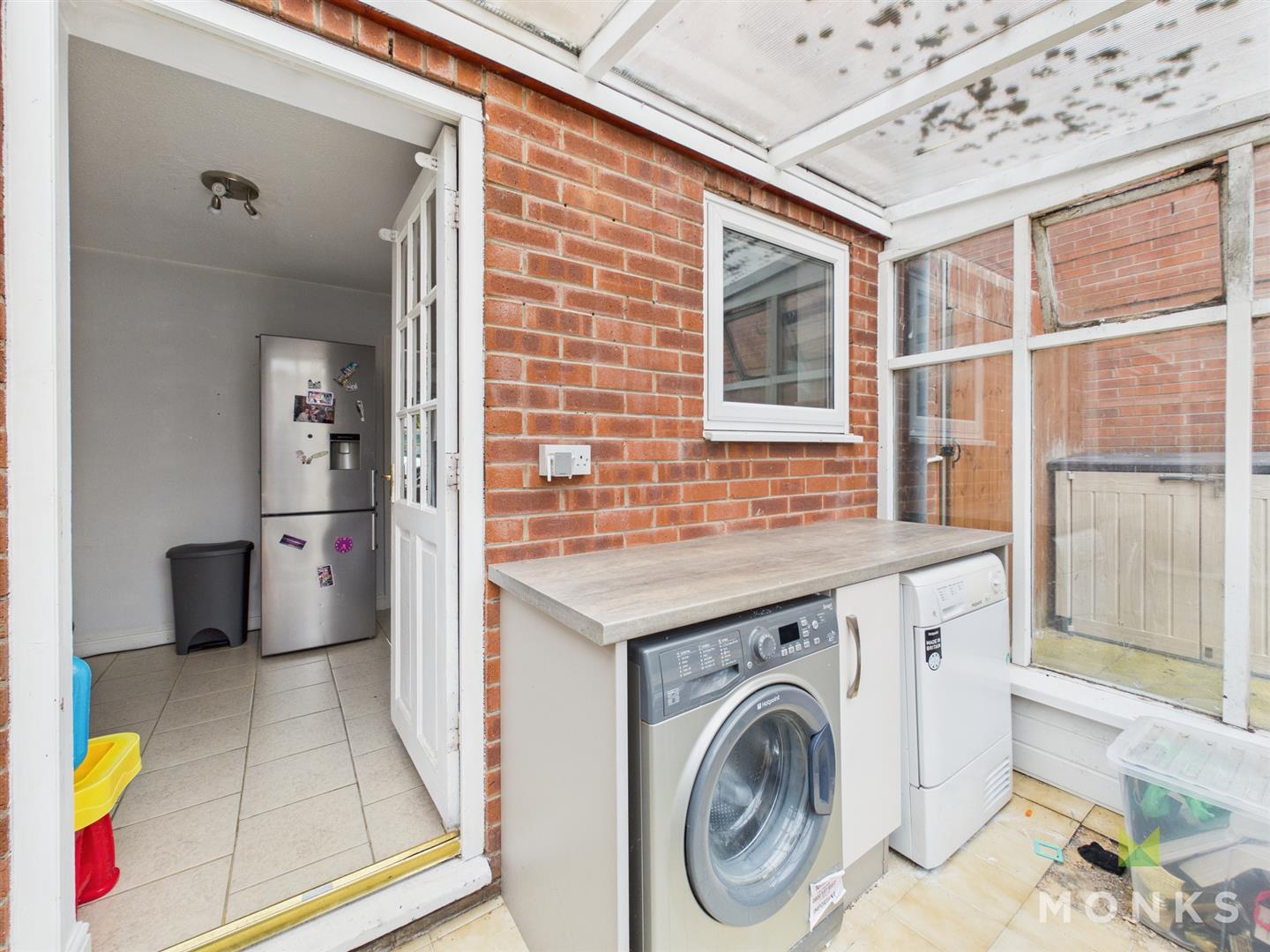 10 Ashlands Road, Weston Rhyn, SY10 7TN To Let 10 Ashlands Road, Weston Rhyn, SY10 7TN To Let